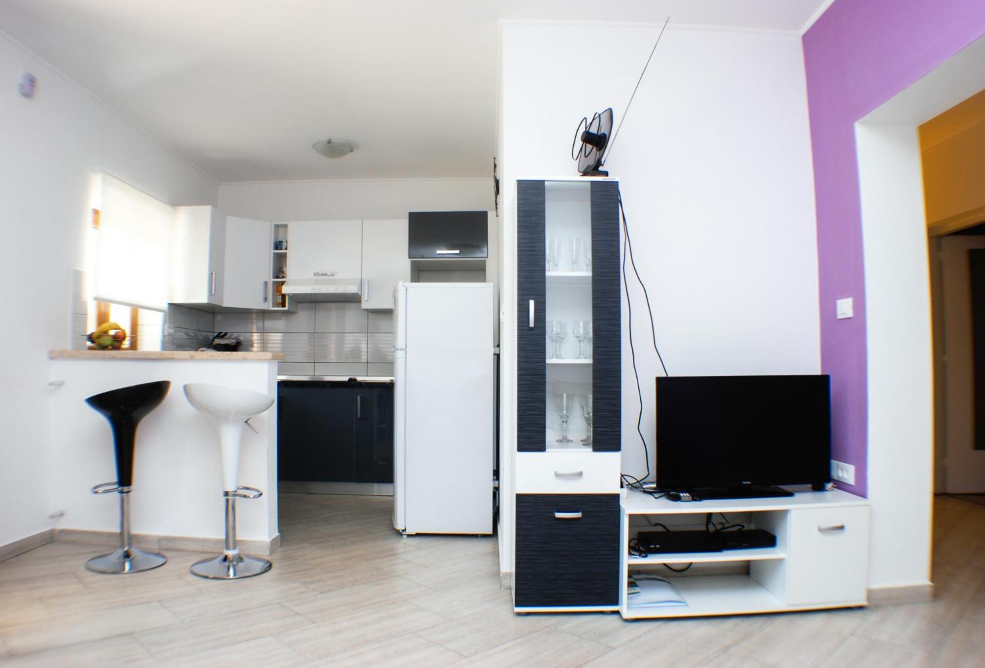 Apartman Nona โมโตวุน ภายนอก รูปภาพ